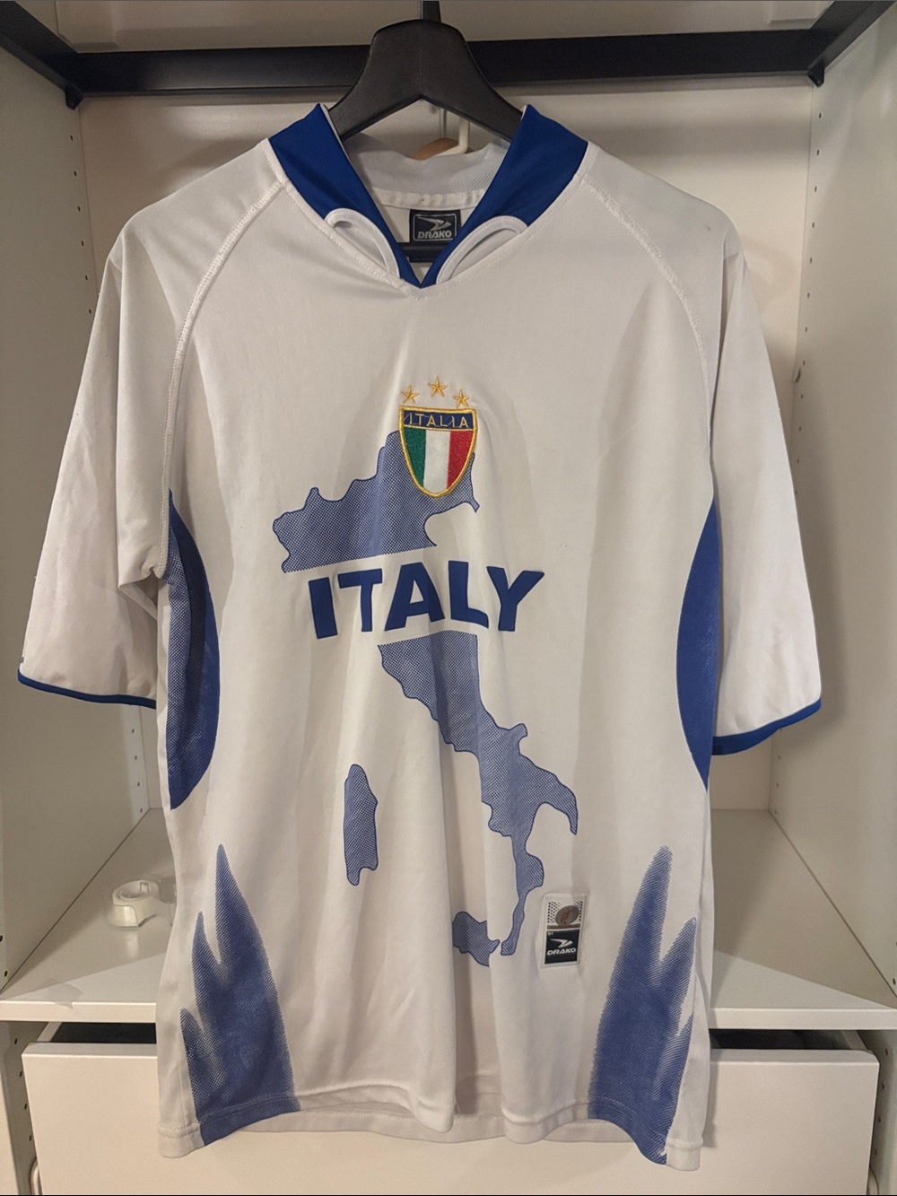 Vintage Men's Italy White & Blue National Team Soccer Jersey